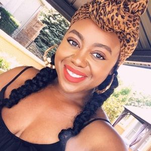 Meet your Posher, Toni